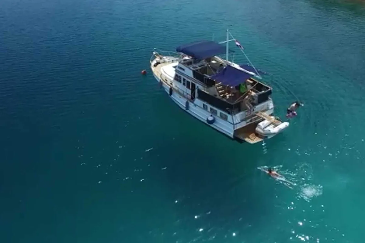 Sea Lion, a Custom Made Trawler HAMPTON 42 yacht at Zadar, Croatia