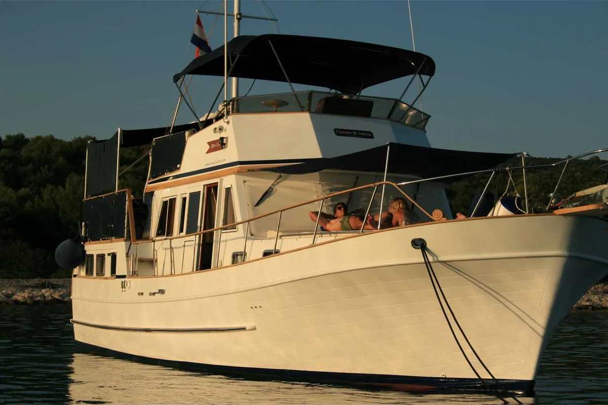 Sea Lion, a Custom Made Trawler HAMPTON 42 yacht at Zadar, Croatia