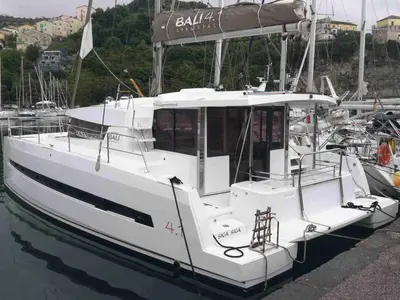 Sigà Sigà, a Bali Bali 4.1 catamaran at Agropoli, Italy
