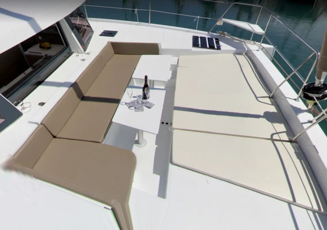 Sigà Sigà, a Bali Bali 4.1 catamaran at Agropoli, Italy