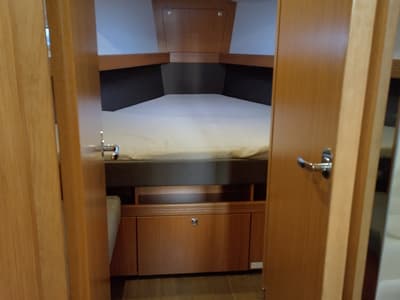 Cabin on Aquamarijn, a Bavaria 41 Cruiser sailboat at Yerseke, Netherlands