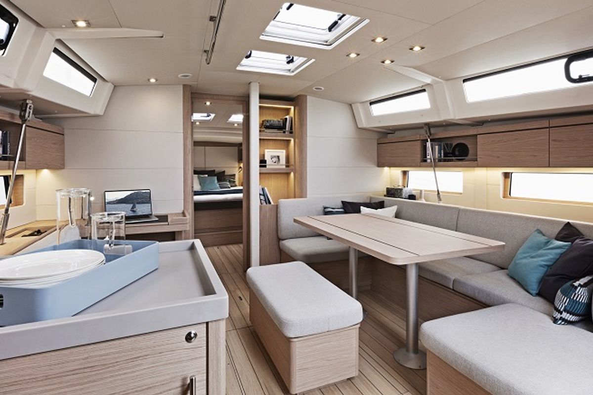 Salon of Sine Cura III 3136, a Beneteau Oceanis 46.1 sailboat at Seget Donji, Croatia