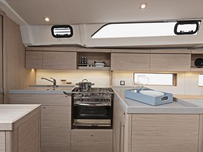 Galley of Sine Cura III 3136, a Beneteau Oceanis 46.1 sailboat at Seget Donji, Croatia
