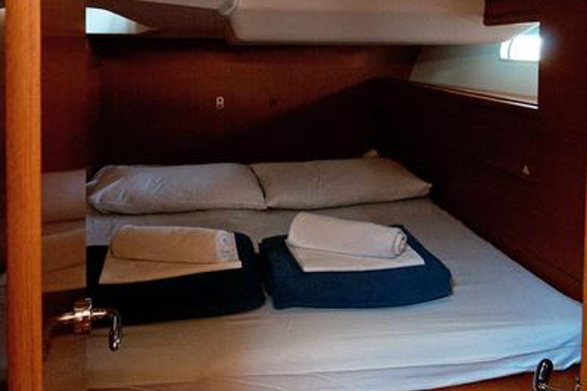 Cabin on Aqua Kiss, a Jeanneau Sun Odyssey 509 sailboat at Split, Croatia