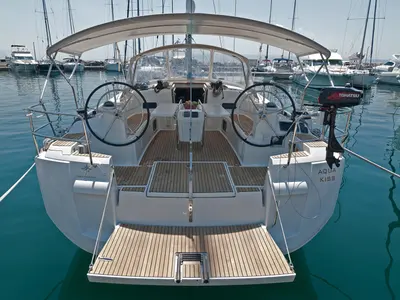 Galley of Aqua Kiss, a Jeanneau Sun Odyssey 509 sailboat at Split, Croatia