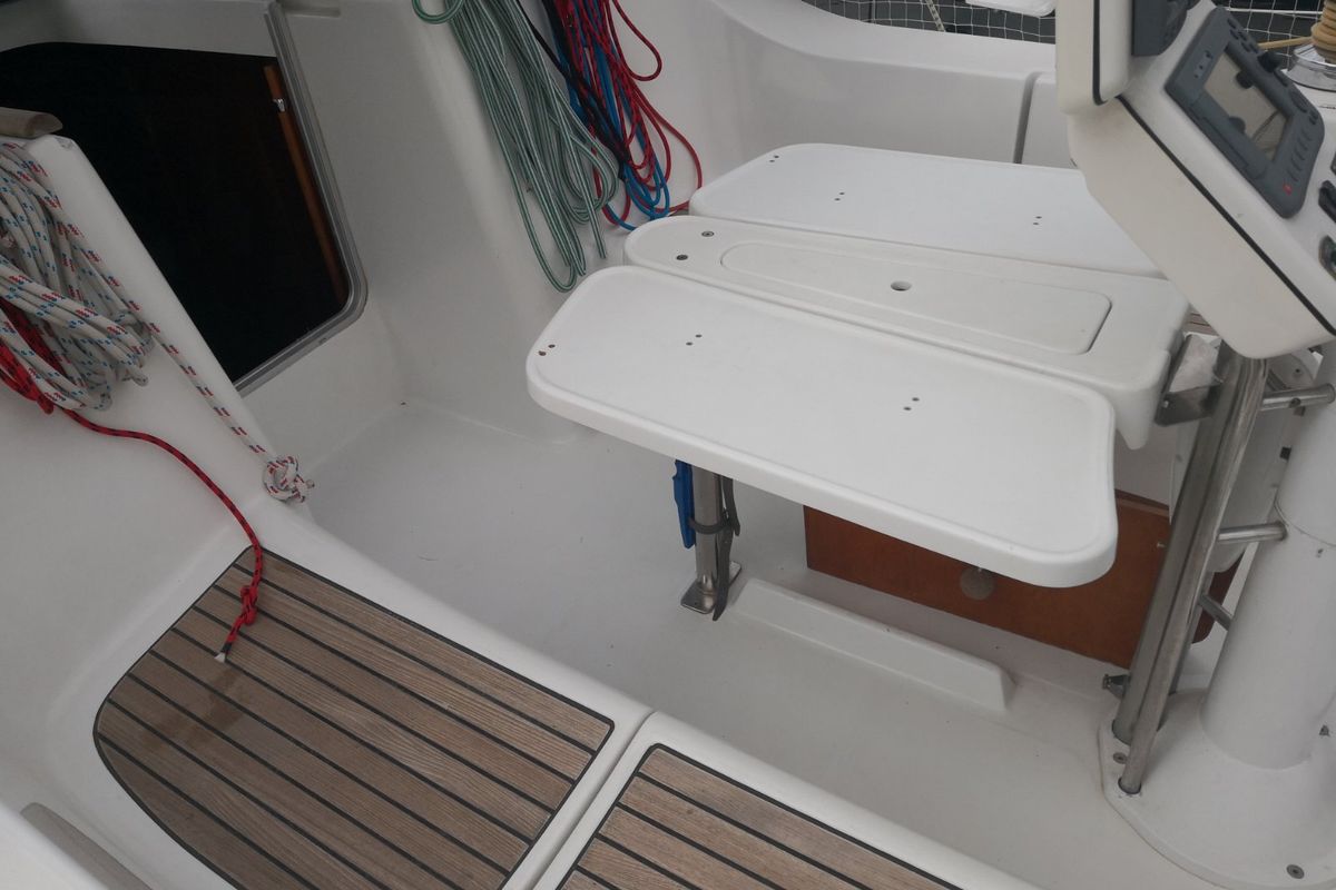 Deck of Andromeda, a Beneteau Oceanis 393 sailboat at Municipal Unit of Lefkada, Greece