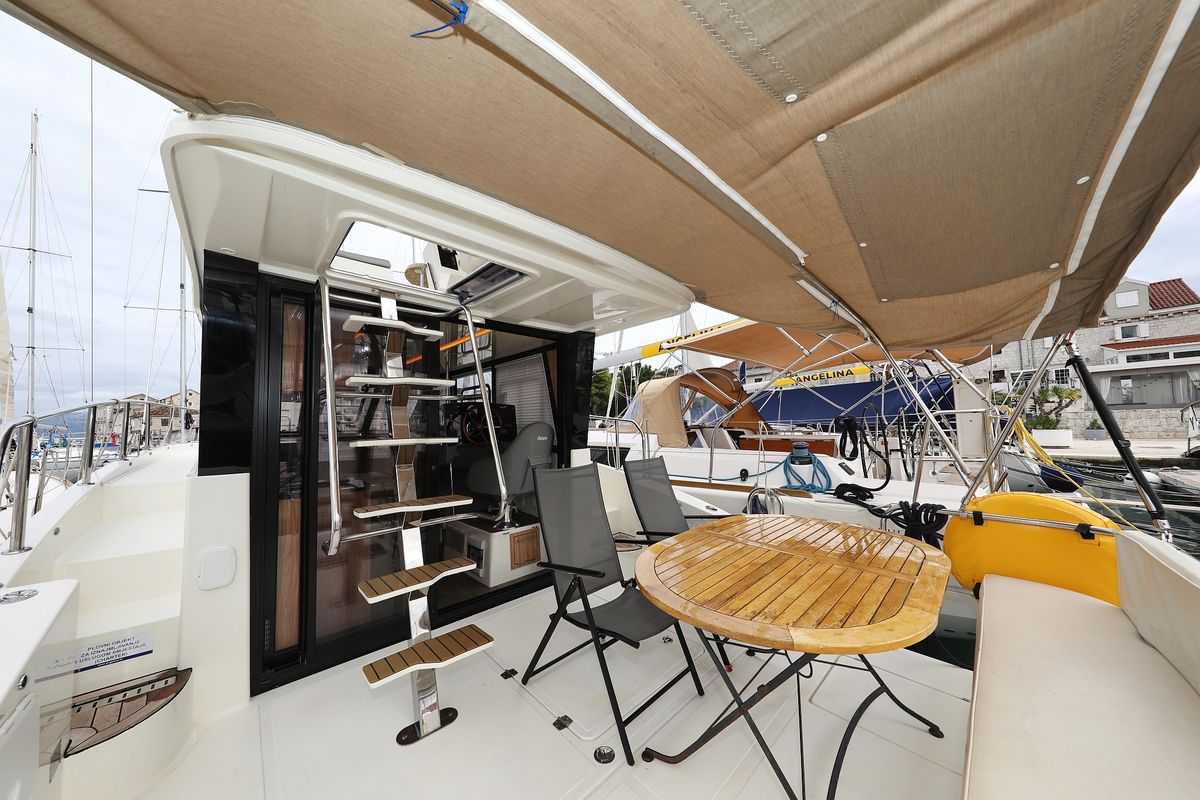 Deck of Running Gag I, a Cobra Yachts Futura 40 Grand Horizon yacht at Grad Biograd na Moru, Croatia