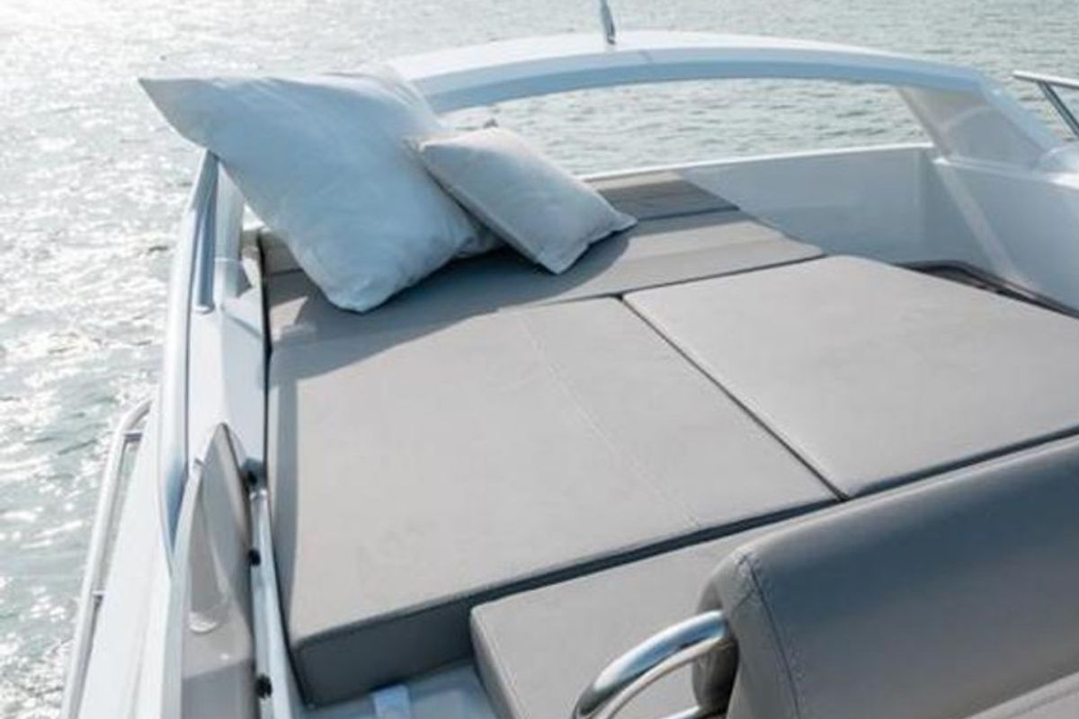 Deck of Lumar SeaMotion, a Beneteau Antares 30 Fly motorboat at Split, Croatia