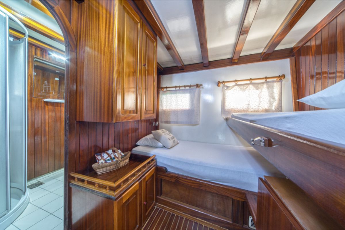 Cabin on Atalanta, a Gulet Gulet gulet at Stobreč, Croatia
