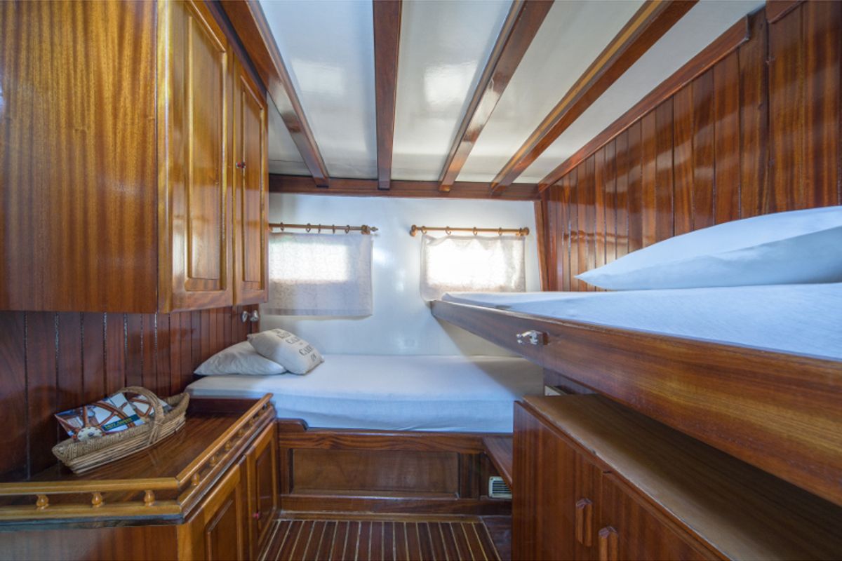 Cabin on Atalanta, a Gulet Gulet gulet at Stobreč, Croatia