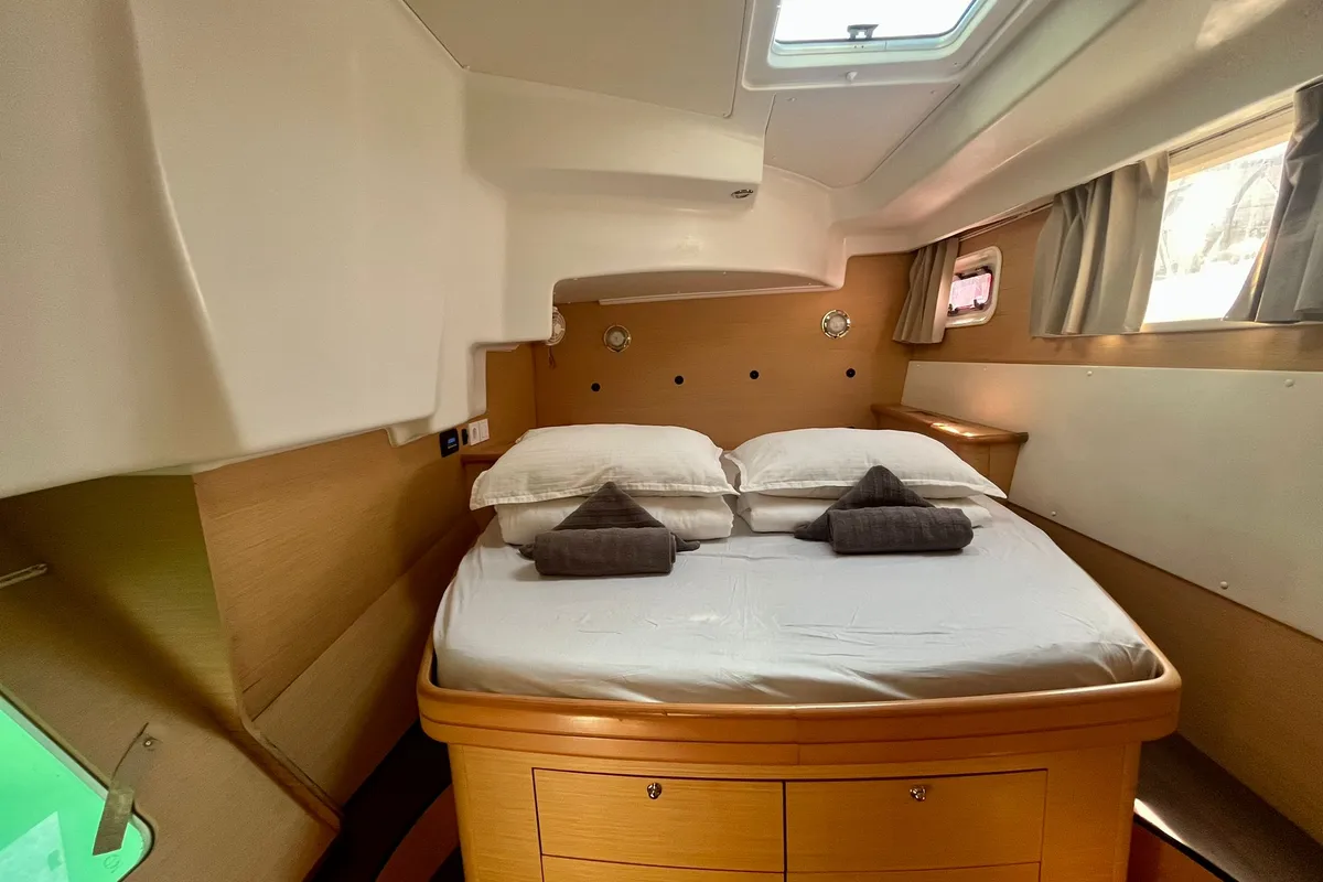 Cabin on Celia, a Lagoon 440 catamaran at Općina Marina, Croatia