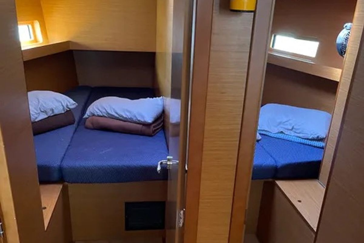 Cabin on DESIRE, a Jeanneau Sun Loft 47 sailboat at Parikia, Greece