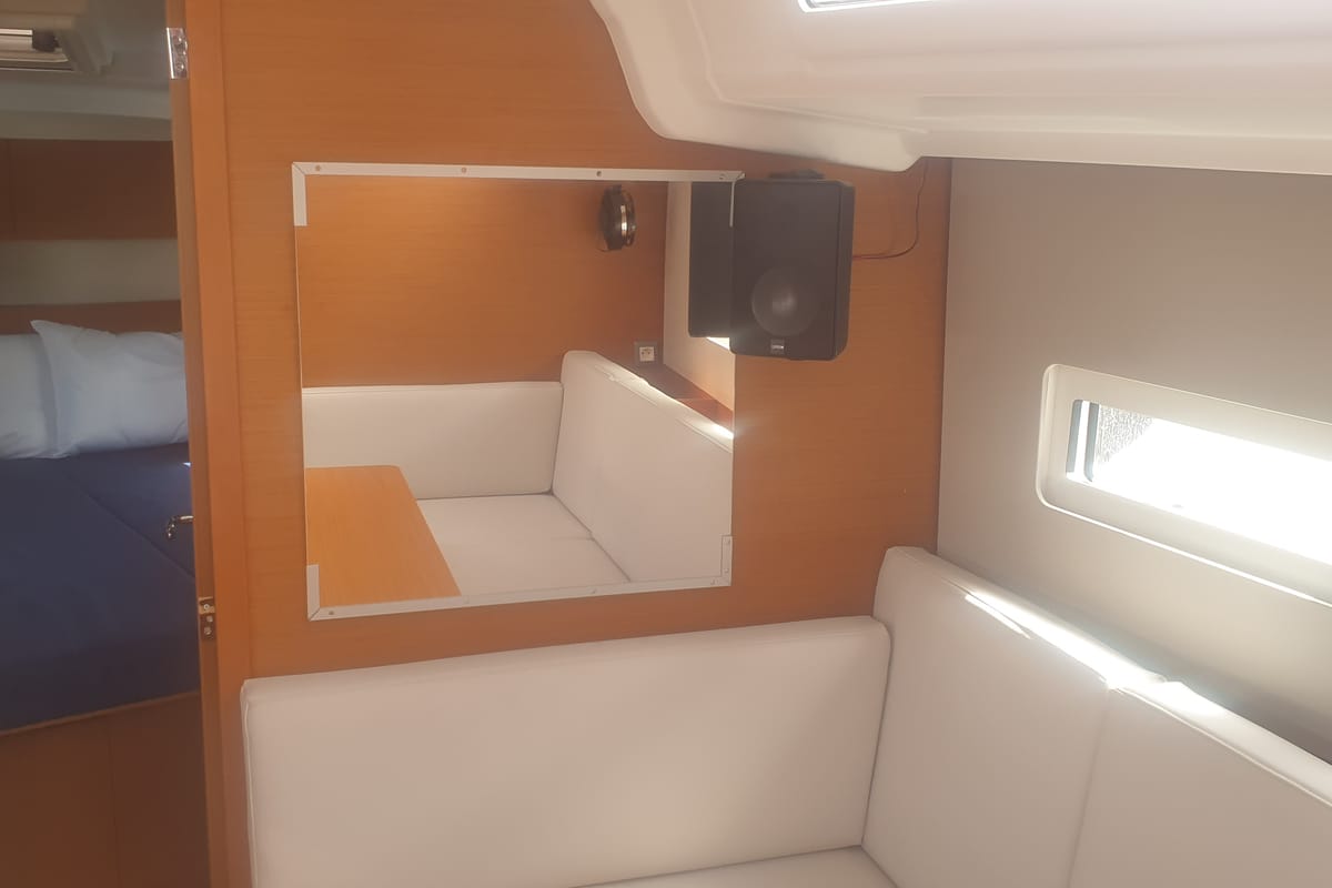 Salon of The Song Is You, a Jeanneau Sun Odyssey 410 sailboat at Tropea, Italy