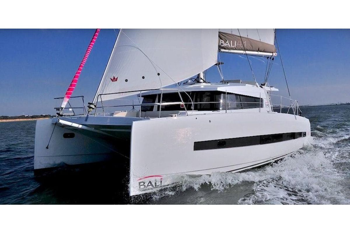 Exterior view of Dodo, a Bali 4.1 catamaran at Cagliari, Italy