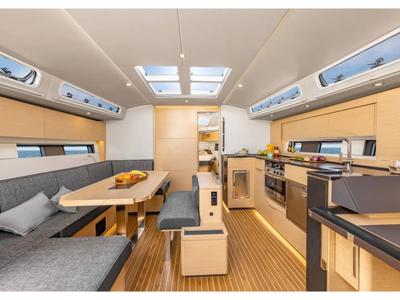 Salon of L'after, a Hanse Yachts Hanse 460 sailboat at Marseille, France