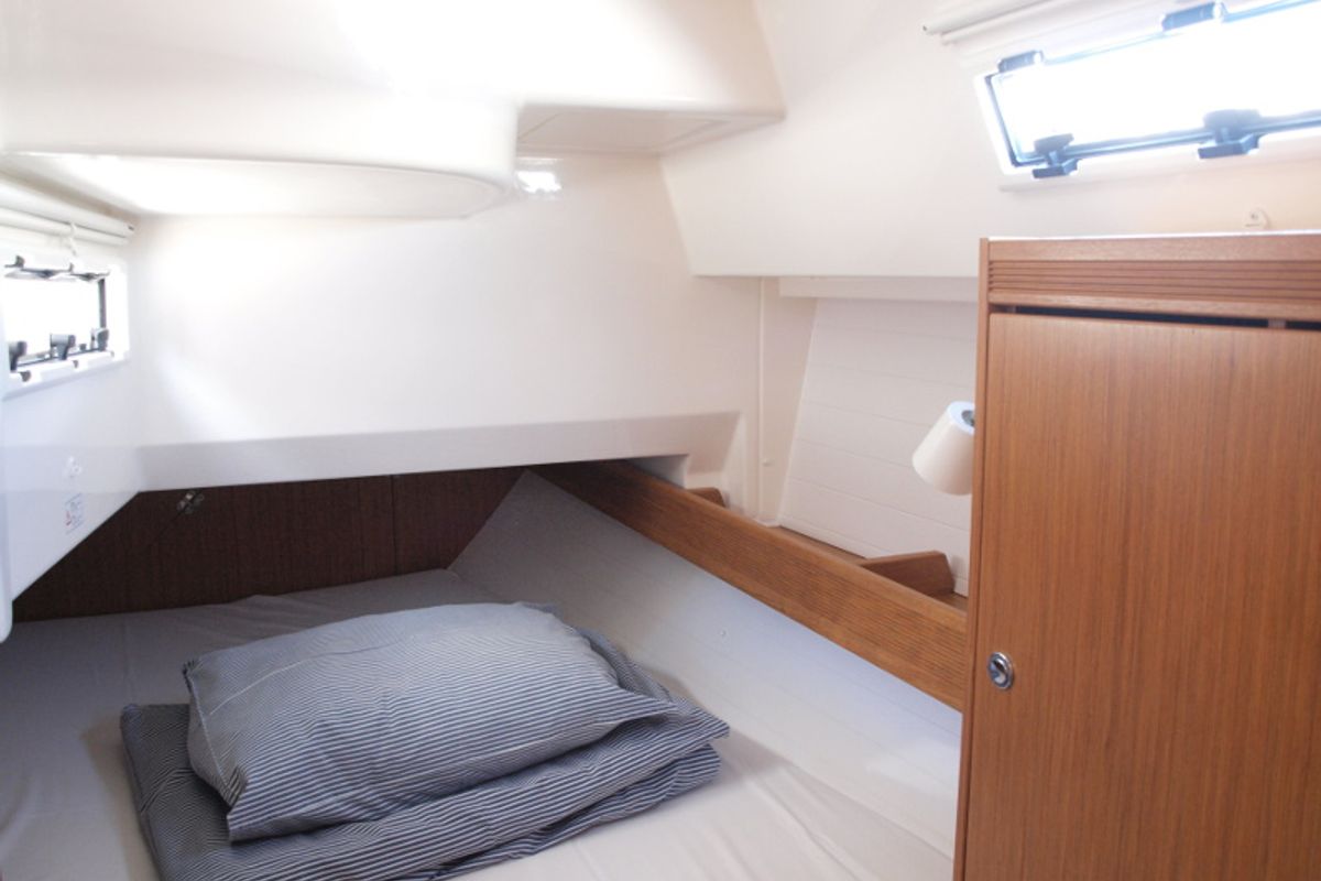 Cabin on Sea Wolf, a Bavaria Cruiser 36 sailboat at Primošten, Croatia