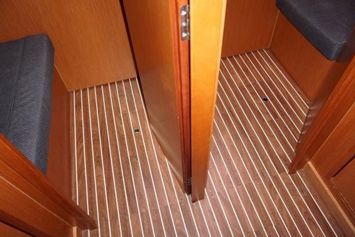 Leonidas Bavaria 46 Cruiser, a Bavaria 46 Cruiser sailboat at Municipal Unit of Lefkada, Greece