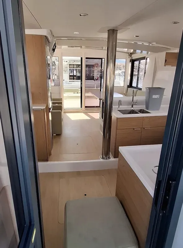 WHITE PEARL, a Bali Bali 4.2 catamaran at La Favière, France