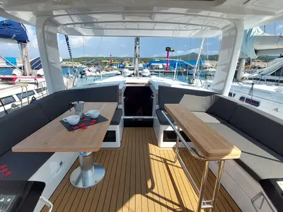 Deck of La Mariacristina, a Hanse Yachts Hanse 460 sailboat at Rosignano Solvay, Italy