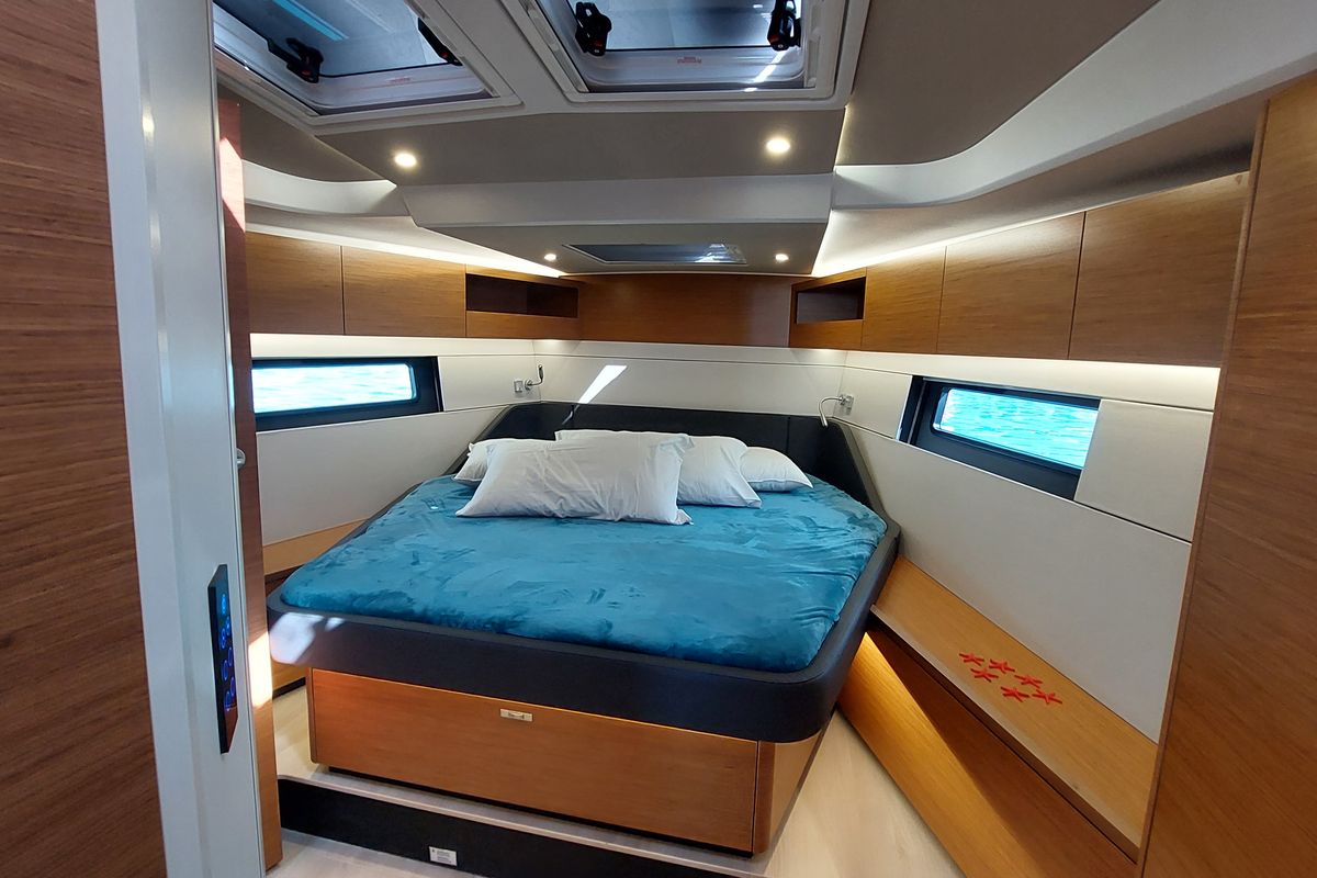 Cabin on La Mariacristina, a Hanse Yachts Hanse 460 sailboat at Rosignano Solvay, Italy