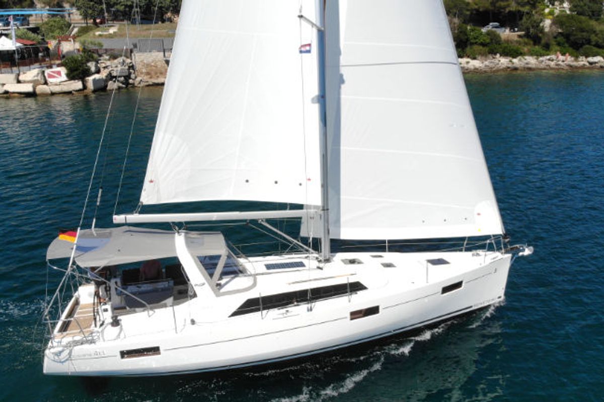 Exterior view of Pauline, a Beneteau Oceanis 41.1 sailboat at Grad Pula, Croatia