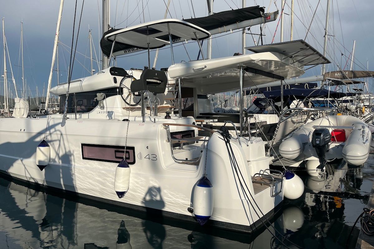 Exterior view of Why not 21, a Lagoon 43 catamaran at Municipal Unit of Lefkada, Greece