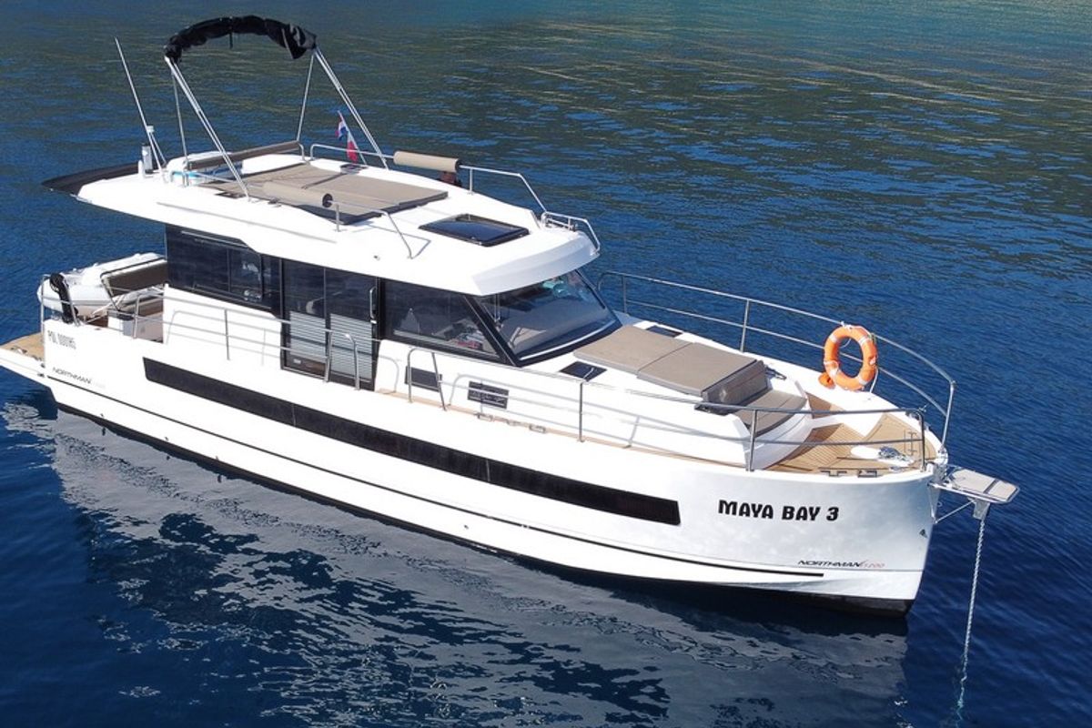 Exterior view of Maya Bay 3, a Northman 1200 motorboat at Split, Croatia