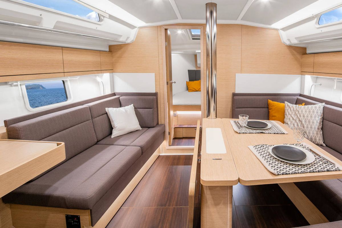 Salon of Faro, a Hanse Yachts Hanse 418 sailboat at Grad Biograd na Moru, Croatia