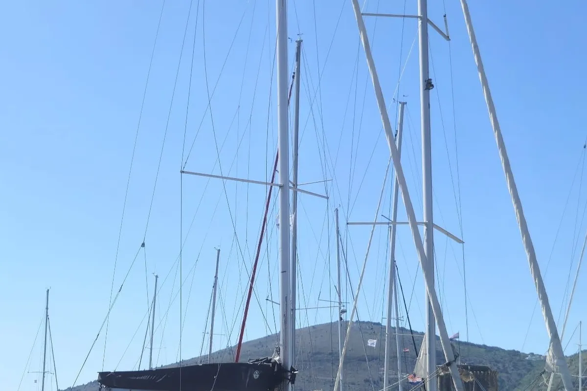 Faro, a Hanse Yachts Hanse 418 sailboat at Grad Biograd na Moru, Croatia