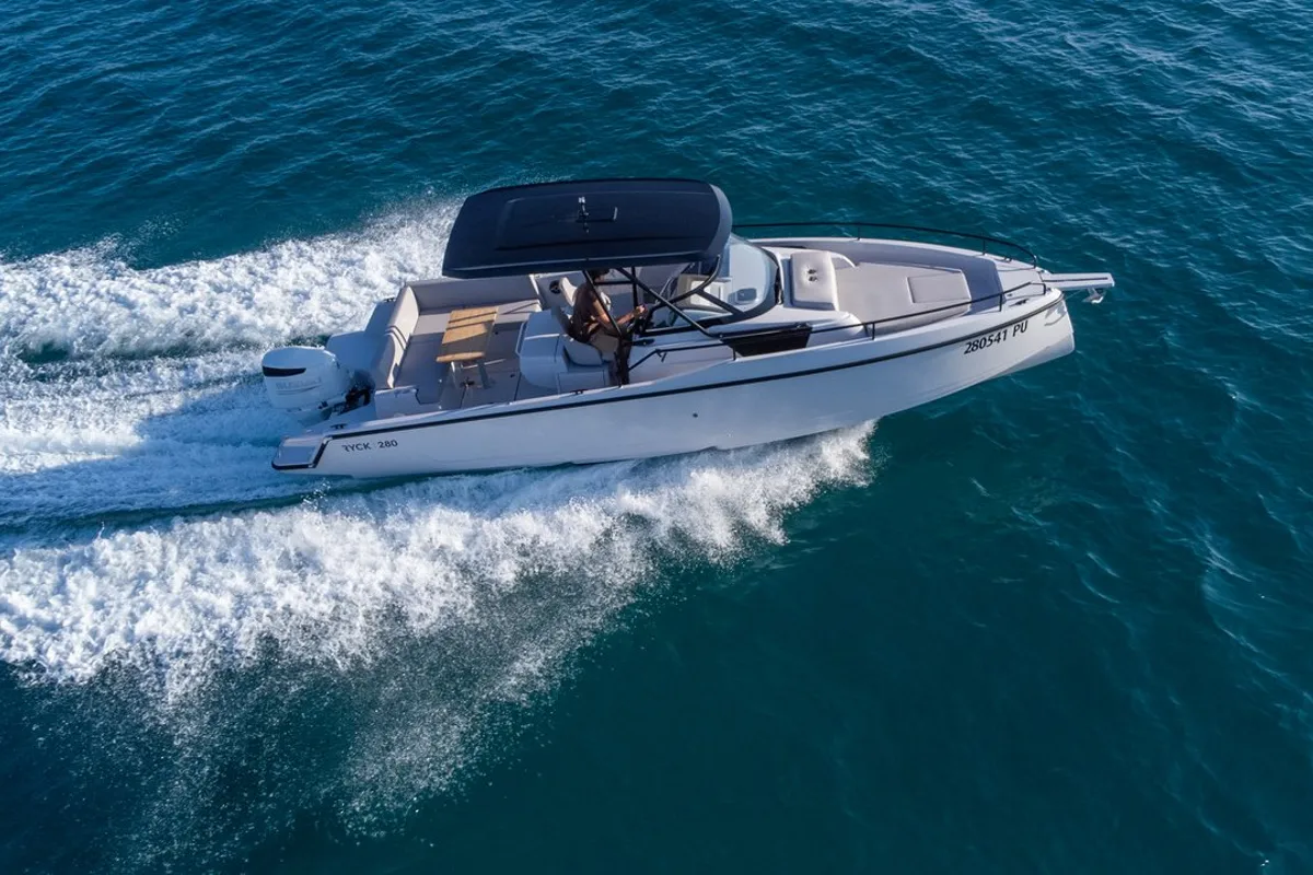 Exterior view of Ryck 280, a Ryck Yachts Ryck 280 motorboat at Grad Pula, Croatia