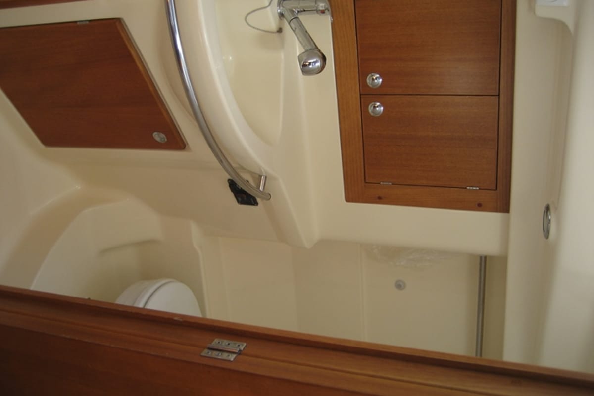 Head on NAIADA , a Elan Impression 384 sailboat at Piraeus, Greece