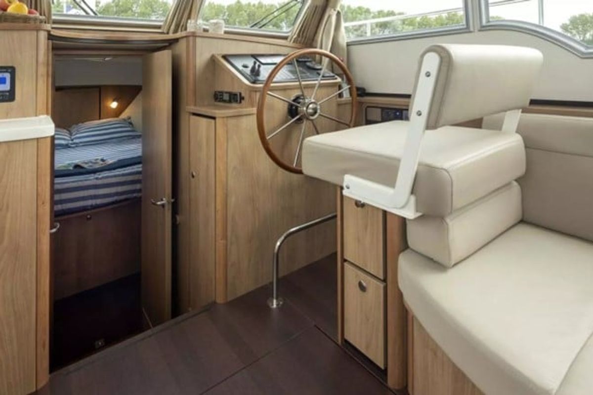 Cockpit of Salida, a Linssen motorboat at IJsselstein, Netherlands