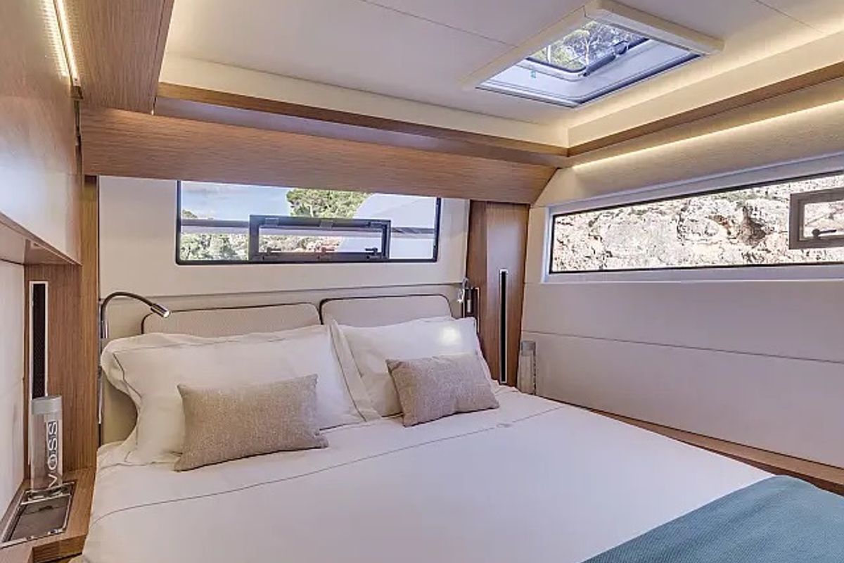 Cabin on Sunshine, a Lagoon 50 catamaran at Grad Trogir, Croatia