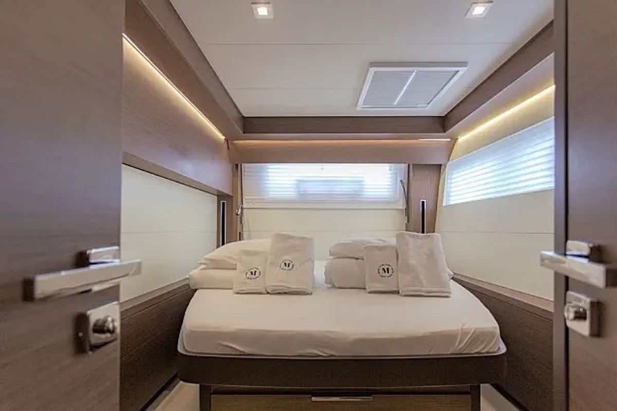 Cabin on Sunshine, a Lagoon 50 catamaran at Grad Trogir, Croatia