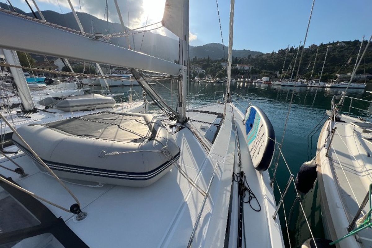 Salon of MariMar, a Beneteau Oceanis 46.1 sailboat at Municipal Unit of Lefkada, Greece