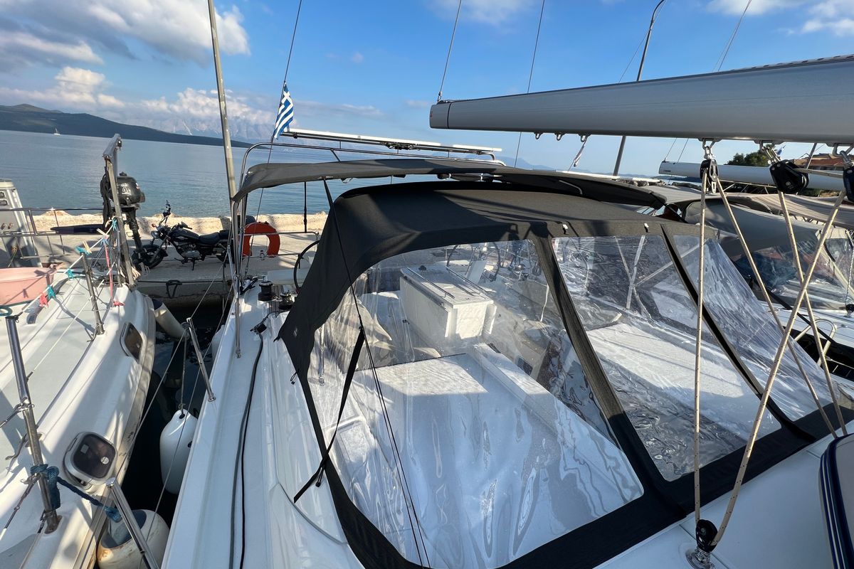Cabin on MariMar, a Beneteau Oceanis 46.1 sailboat at Municipal Unit of Lefkada, Greece