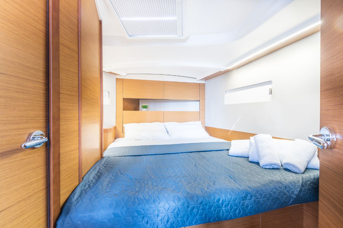 Cabin on Emotion, a Jeanneau Sun Odyssey 410 sailboat at Lavreotiki Municipal Unit, Greece