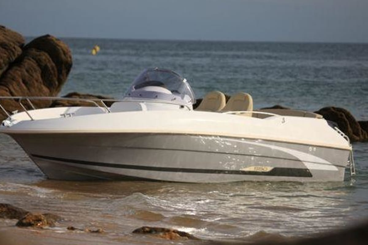 Beba, a Beneteau 550 Flyer motorboat at Zadar, Croatia