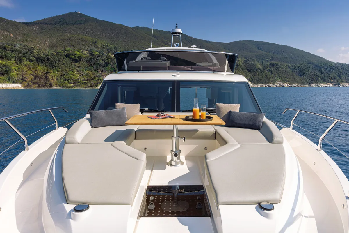 Deck of Riaz Tahia, a Absolute Yachts Absolute 47 Fly motorboat at Primošten, Croatia