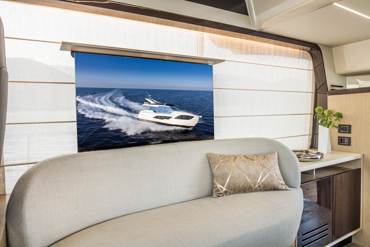 Salon of Riaz Tahia, a Absolute Yachts Absolute 47 Fly motorboat at Primošten, Croatia