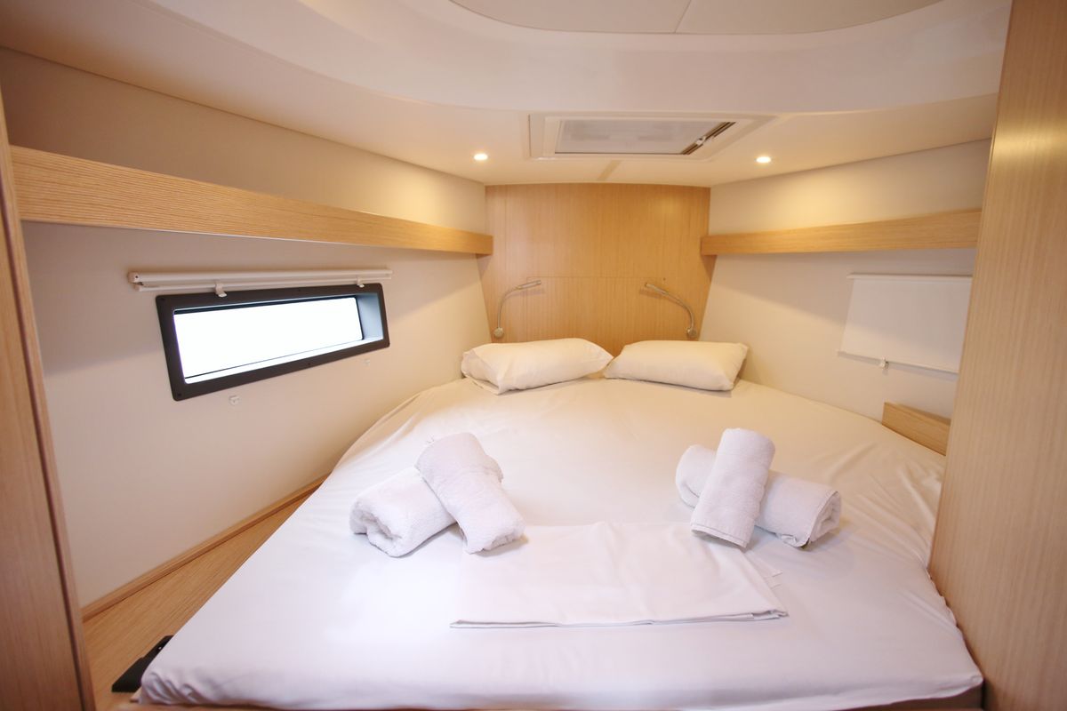 Cabin on Oktana (Pax 8), a Bavaria C42 sailboat at Municipal Unit of Lefkada, Greece