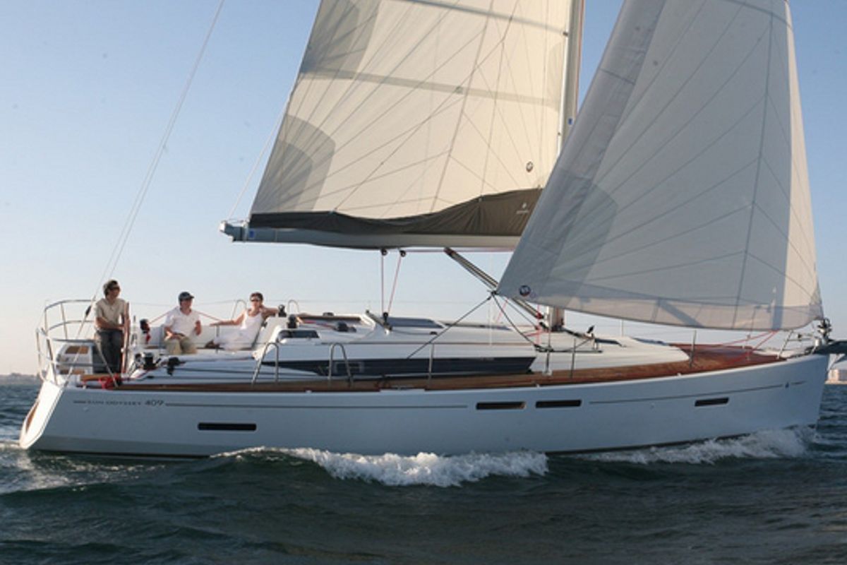 Exterior view of Leonidas, a Jeanneau Sun Odyssey 409 sailboat at Marina Delta Kallithea, Greece