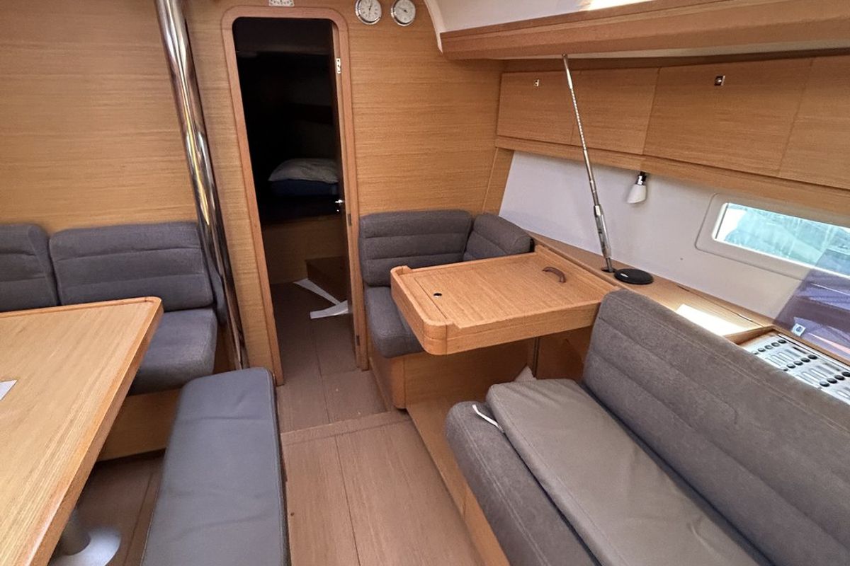 Salon of Artemis, a Dufour 412 GL sailboat at Kontokali, Greece