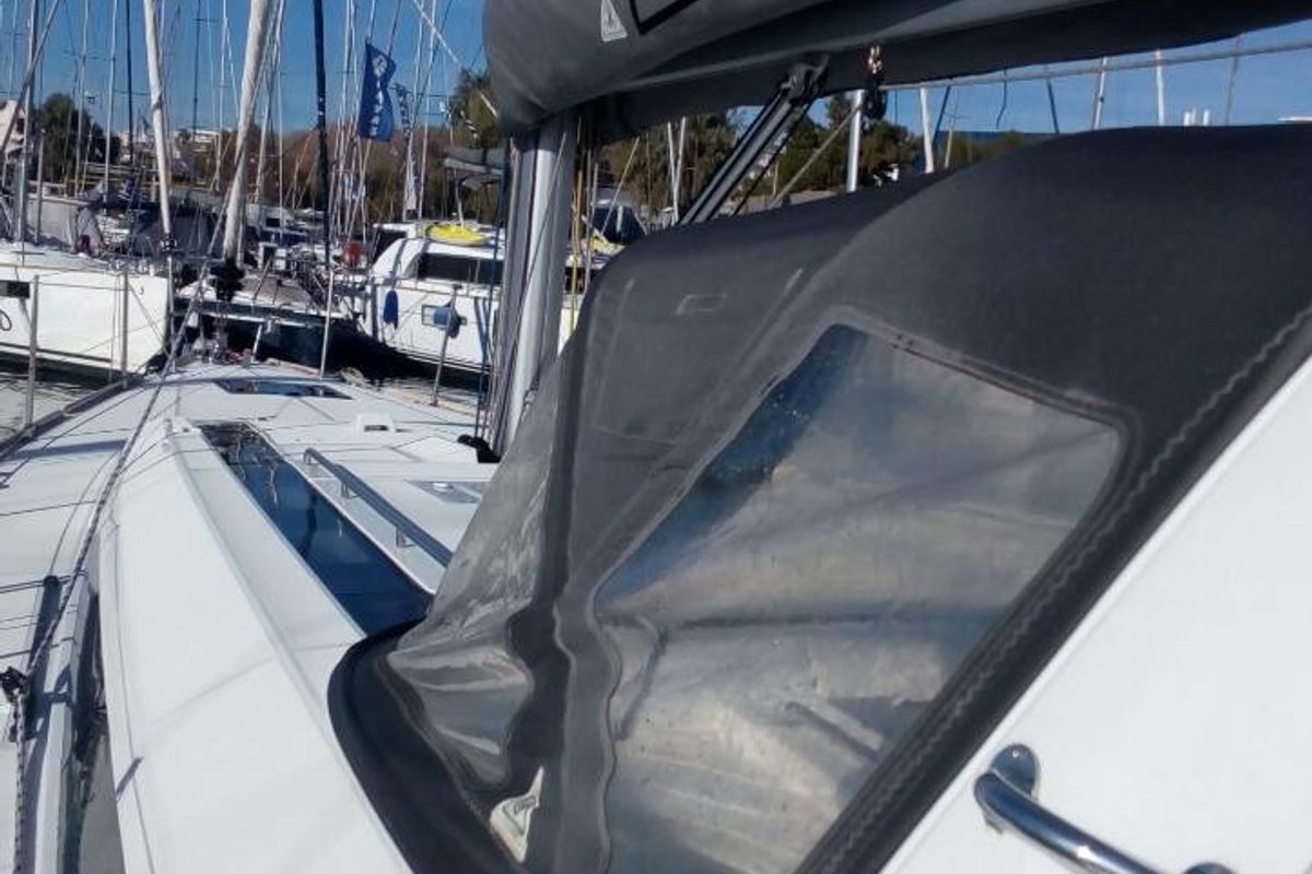 Deck of Dreamer, a Beneteau Oceanis 55 sailboat at Kontokali, Greece