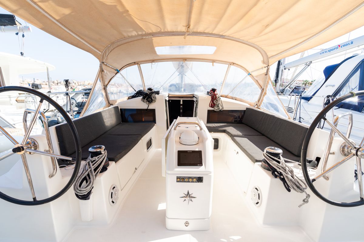 Cockpit of Diana - Standard line, a Jeanneau Sun Odyssey 440 sailboat at Tonnarella, Italy
