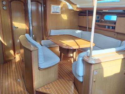 Salon of Rubra, a Jeanneau Sun Odyssey 49 sailboat at Toulon, France