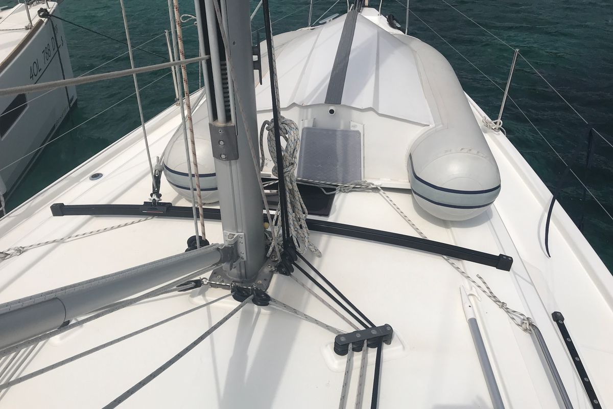 Deck of Achemar, a Beneteau Oceanis 41.1 sailboat at Tonnarella, Italy