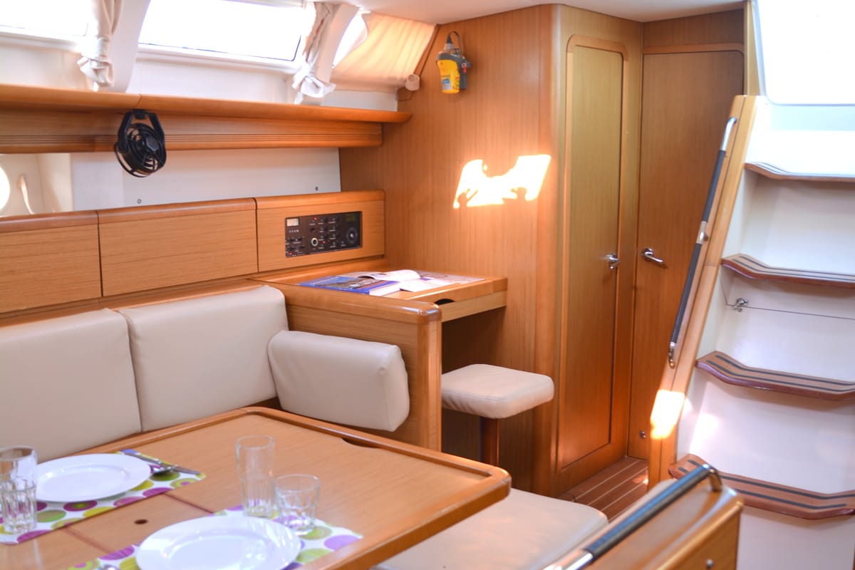 Salon of Colibrì, a Jeanneau Sun Odyssey 44 i sailboat at Municipal Unit of Lefkada, Greece
