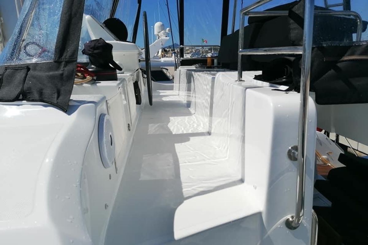 Deck of Colibrì Platinum Service, a Lagoon 50 catamaran at Castellammare di Stabia, Italy