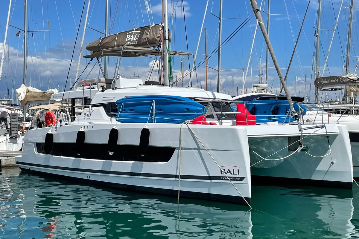 Exterior view of Helona, a Bali Catspace catamaran at Volos Municipality, Greece